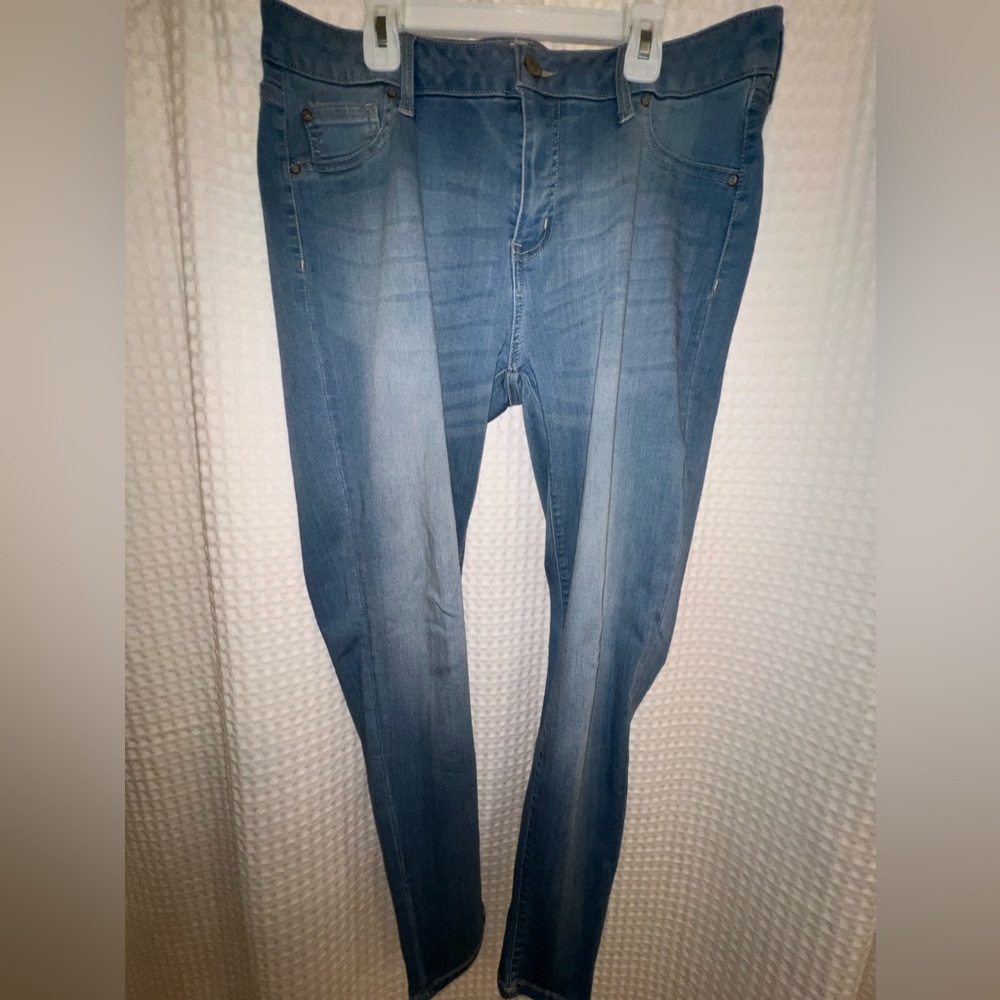 Denim Celebrity Pink Light Blue Jeans 👖